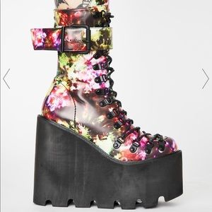 Club Exx Acid Sunrise Traitor Boots